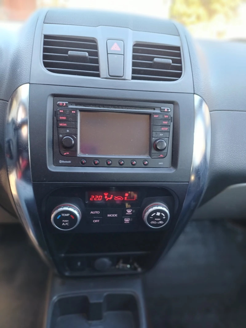 Suzuki SX4 1.6 VVT i-AWD, снимка 7 - Автомобили и джипове - 52527575