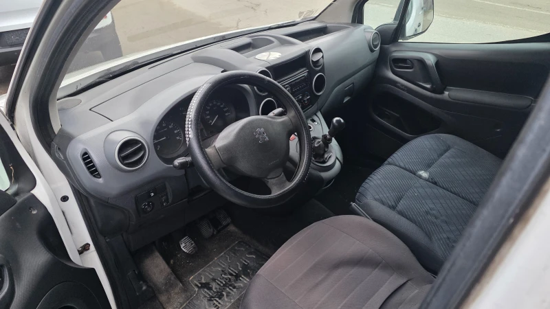 Peugeot Partner 1.6HDI, снимка 6 - Автомобили и джипове - 52978282