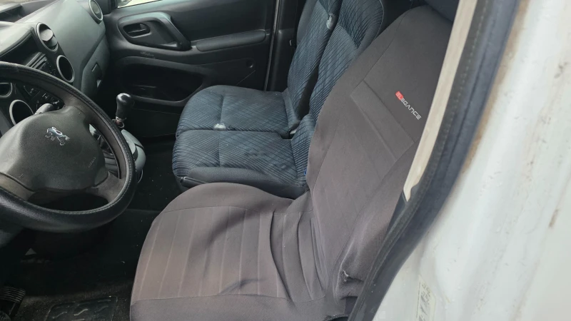 Peugeot Partner 1.6HDI, снимка 5 - Автомобили и джипове - 52978282