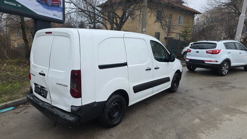 Peugeot Partner 1.6HDI, снимка 13 - Автомобили и джипове - 52978282