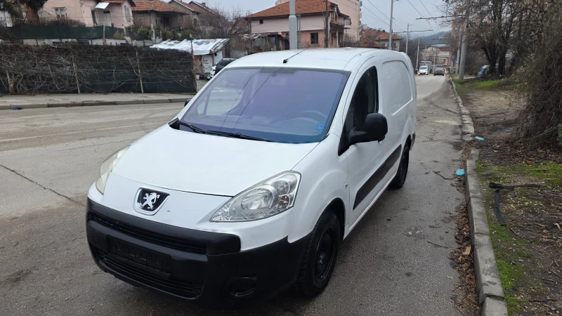 Peugeot Partner 1.6HDI, снимка 12 - Автомобили и джипове - 52978282