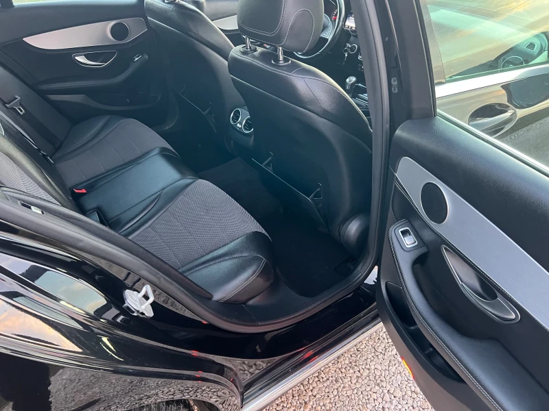 Mercedes-Benz C 220, снимка 13 - Автомобили и джипове - 53090010