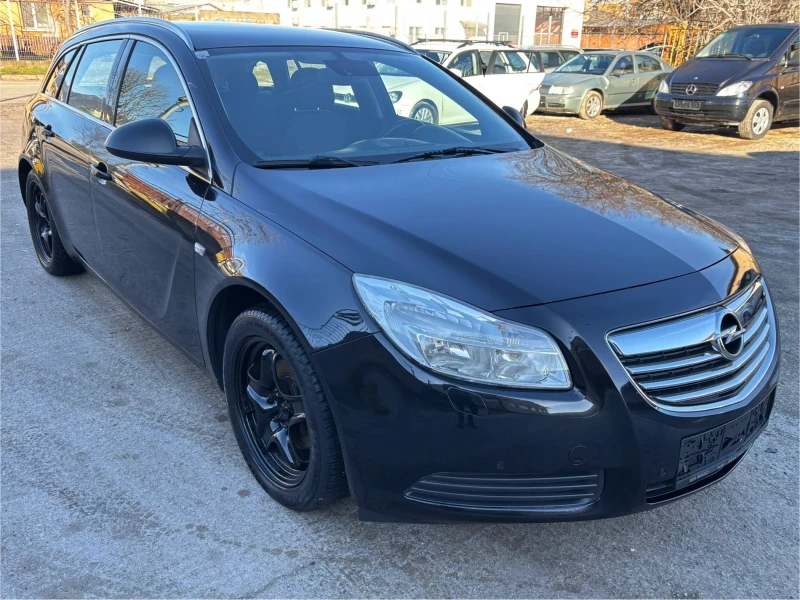 Opel Insignia 2.0CDTI Sport, снимка 7 - Автомобили и джипове - 53257740