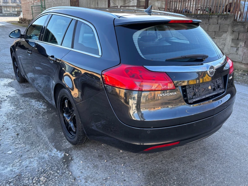 Opel Insignia 2.0CDTI Sport, снимка 3 - Автомобили и джипове - 53257740