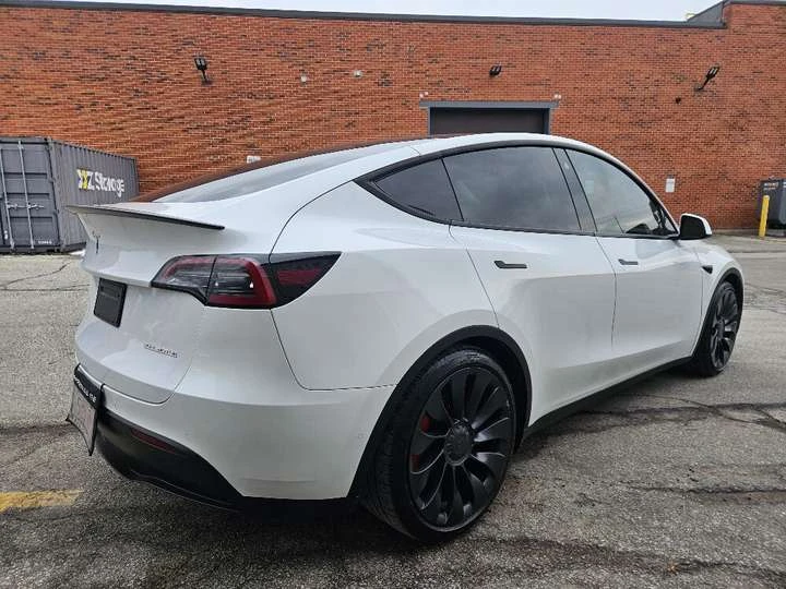 Tesla Model Y PERFORMANCE AWD-DUAL MOTOR-CERTIFIED, снимка 5 - Автомобили и джипове - 53715609