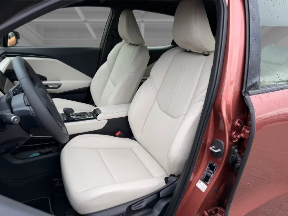 Lexus LBX = Elegant = �������� | Mobile.bg � ����������� 5