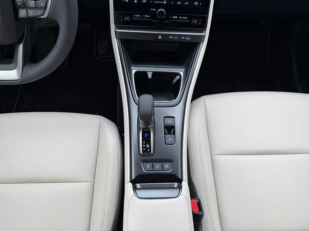 Lexus LBX = Elegant = �������� | Mobile.bg � ����������� 9