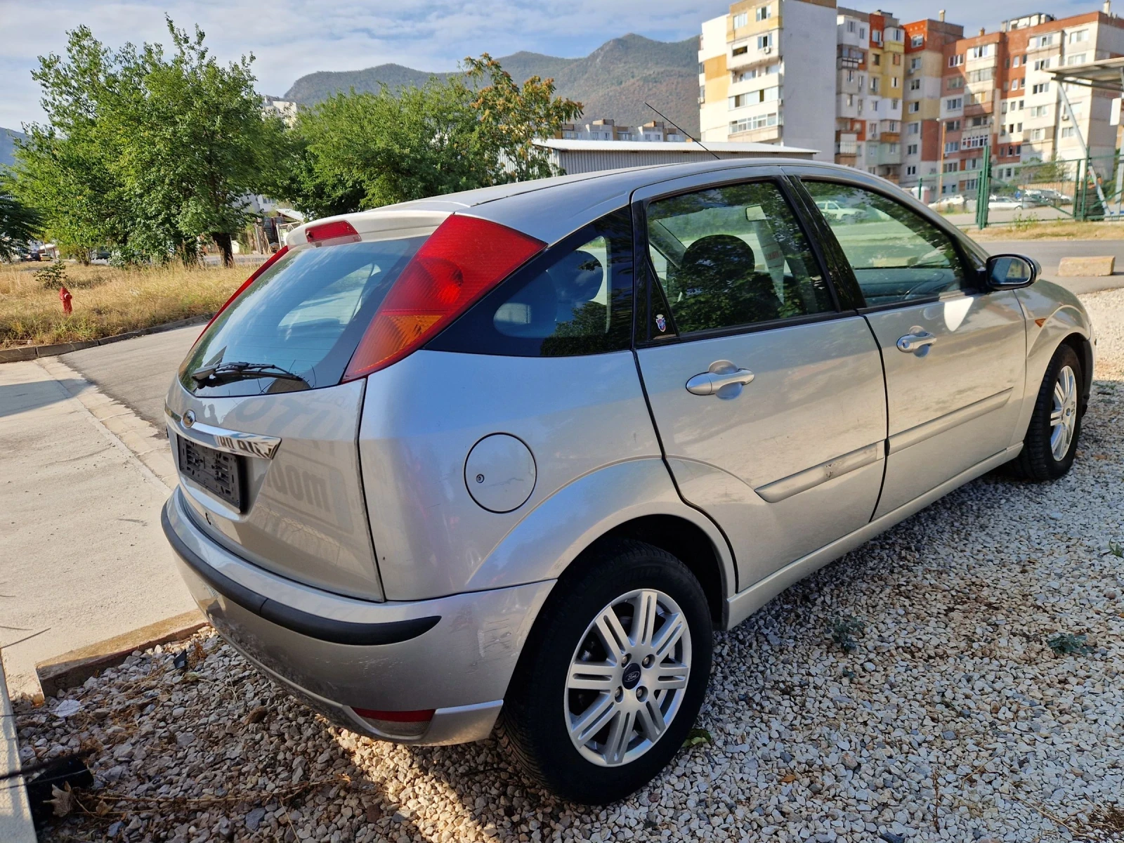 Ford Focus 2.0i ИТАЛИЯ METAN i GHIA - изображение 4