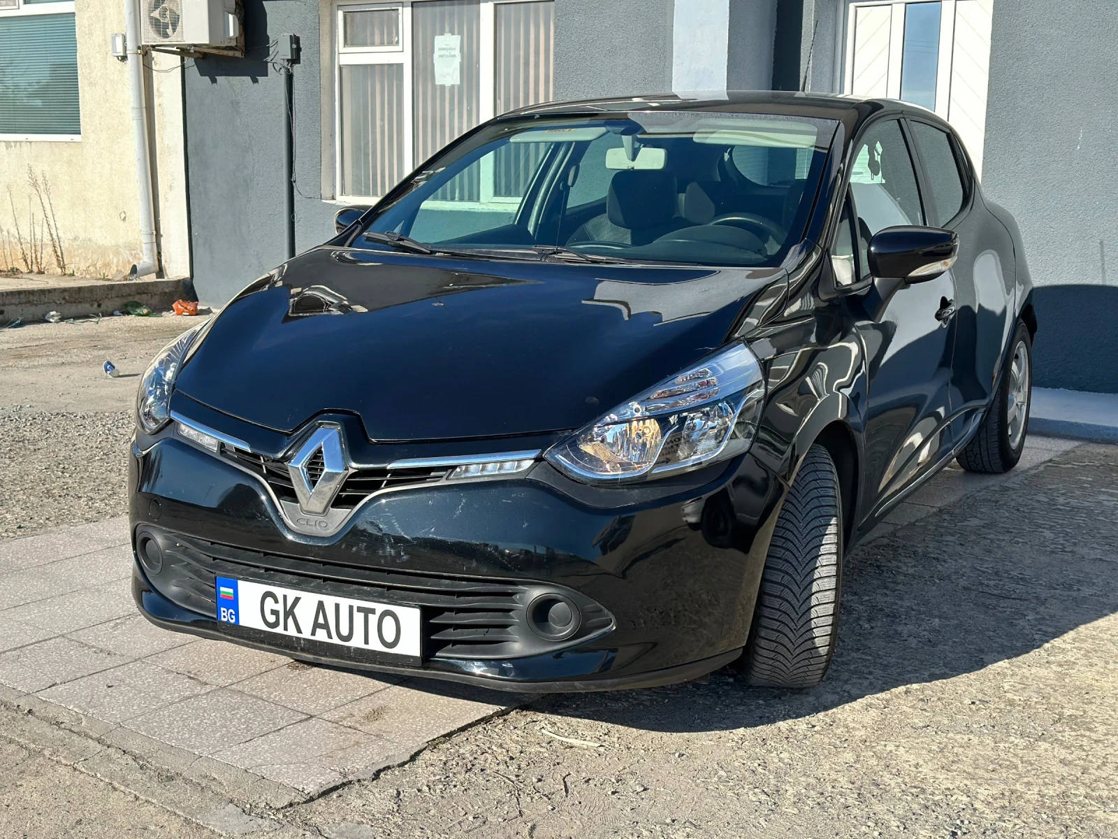 Renault Clio 1.2 ГАЗ-БЕНЗИН - изображение 3