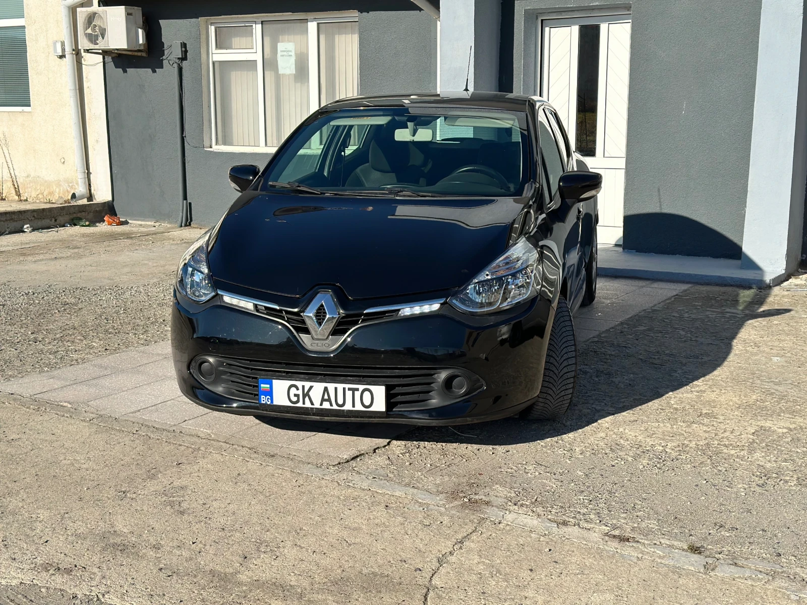 Renault Clio 1.2 ГАЗ-БЕНЗИН - изображение 7