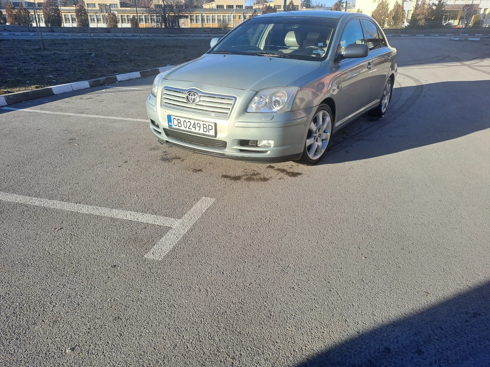 Toyota Avensis  - изображение 2