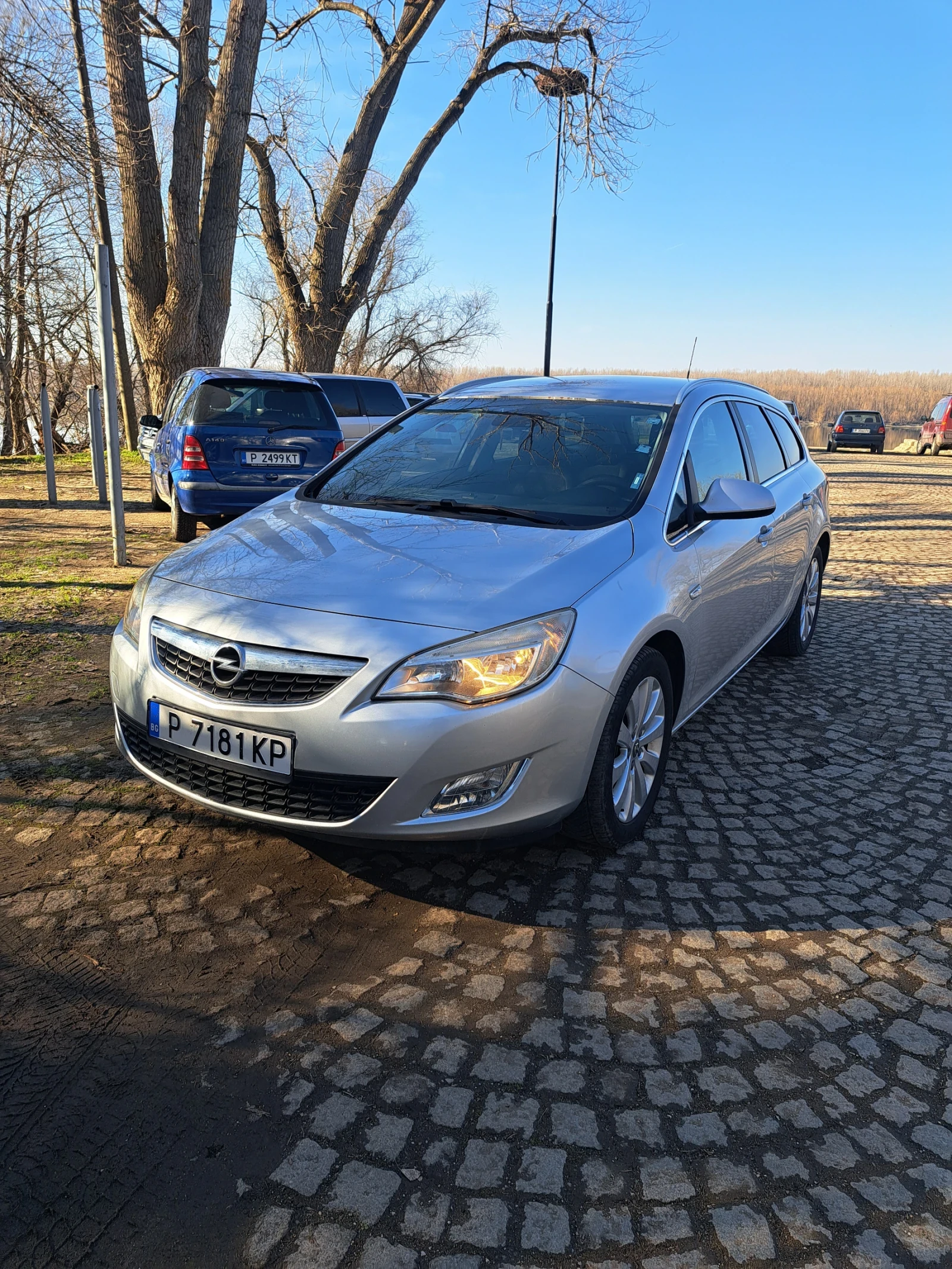 Opel Astra 1.7 ctdi  115 к.с. - изображение 2