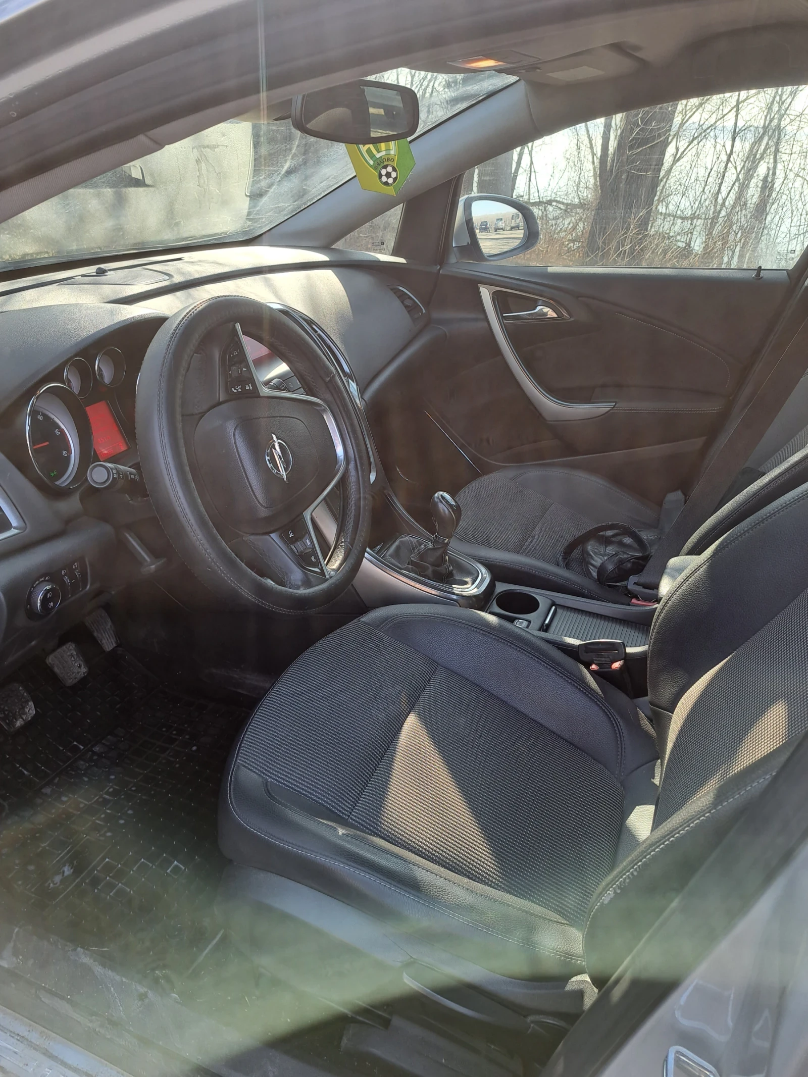 Opel Astra 1.7 ctdi  115 к.с. - изображение 9