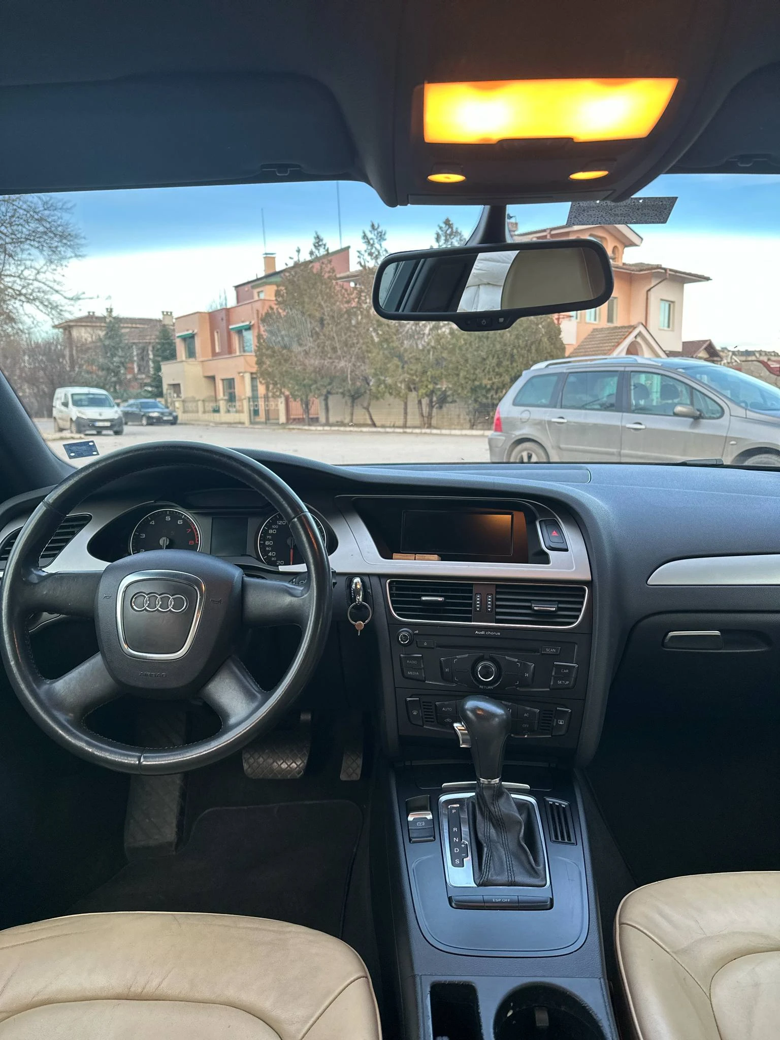 Audi A4 1.8 - изображение 2