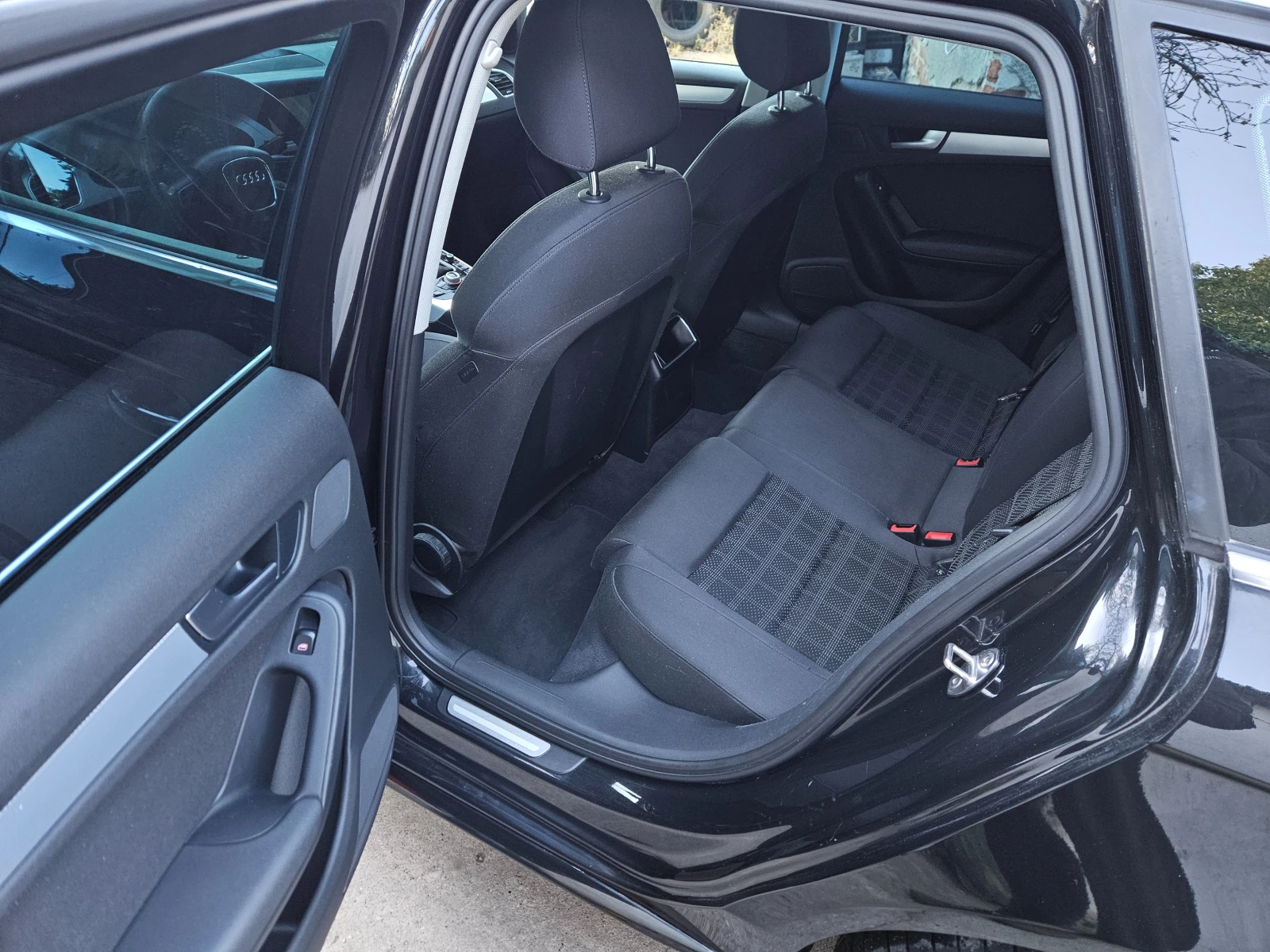 Audi A4 2.7TDI Sline - изображение 9