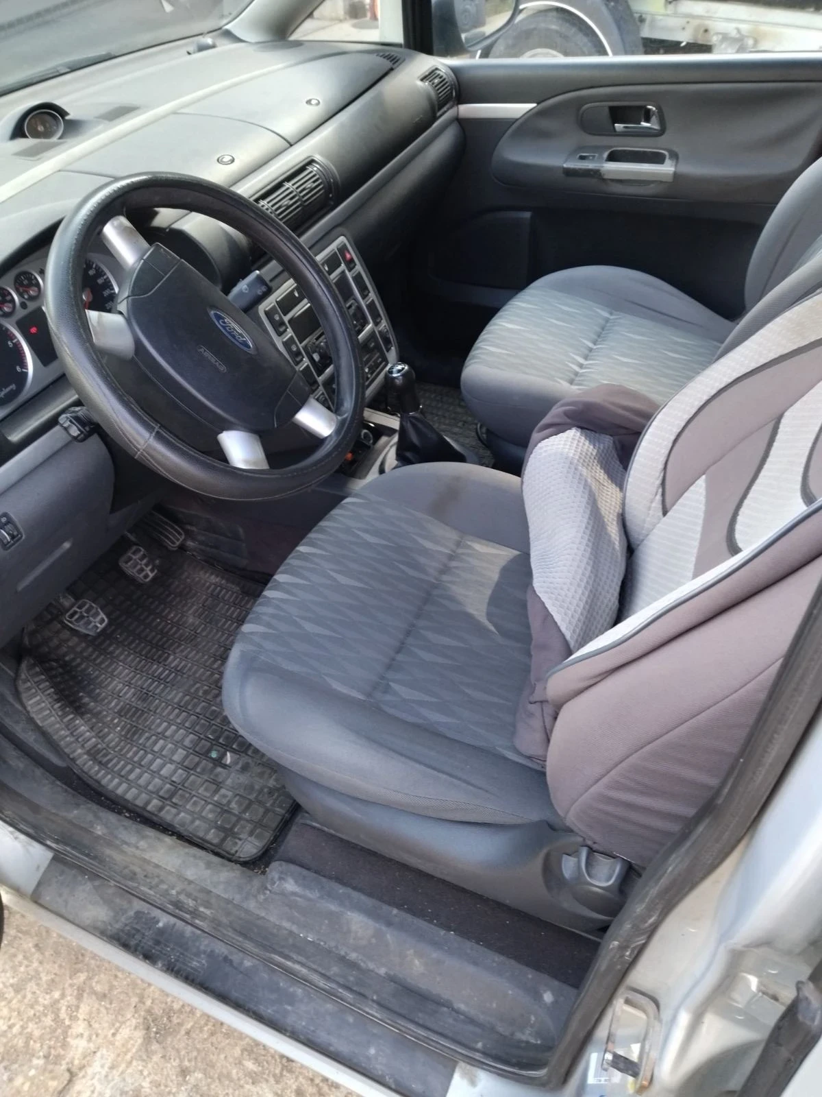 Ford Galaxy 1.9 TDI - изображение 7