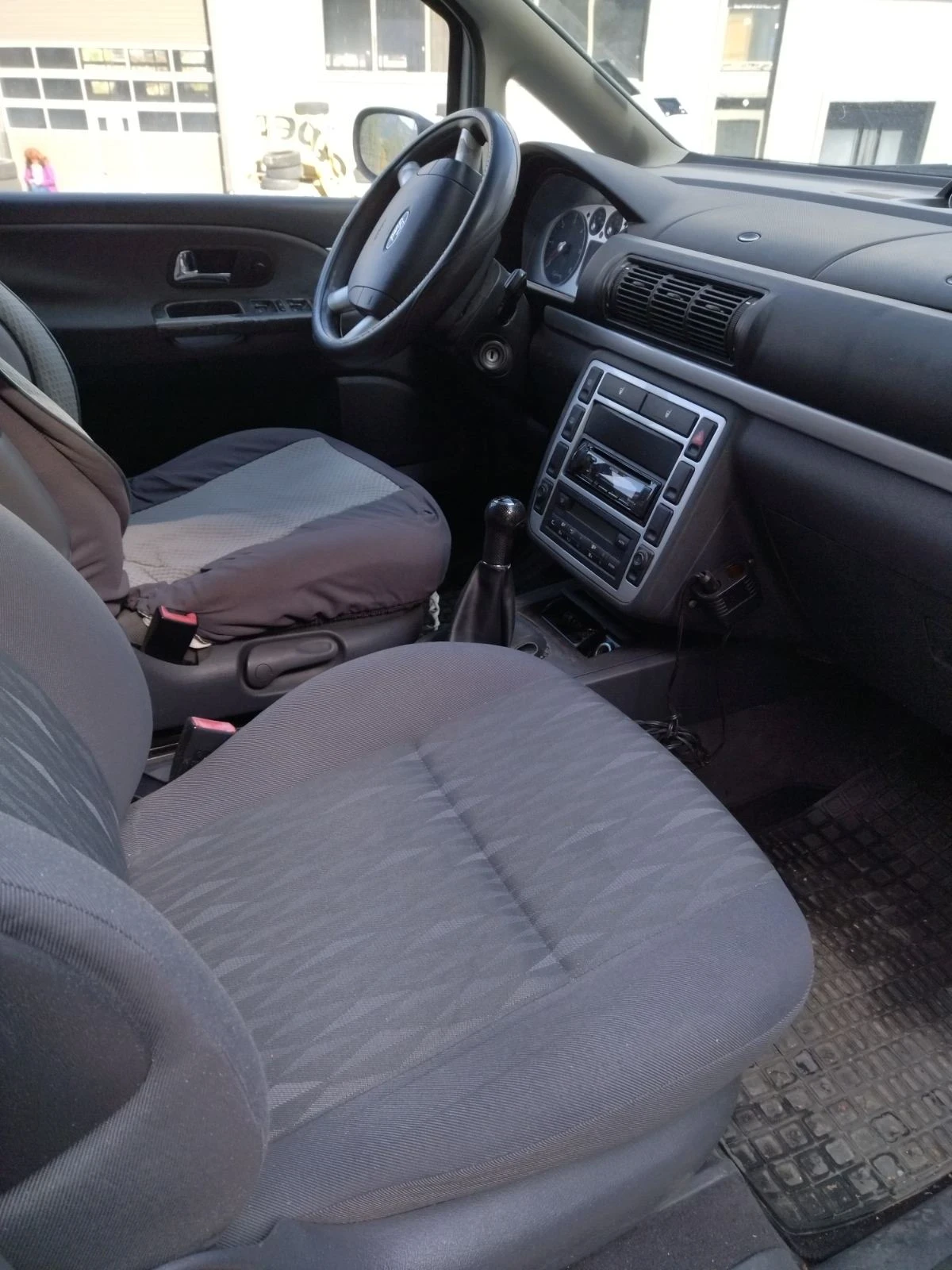 Ford Galaxy 1.9 TDI - изображение 5