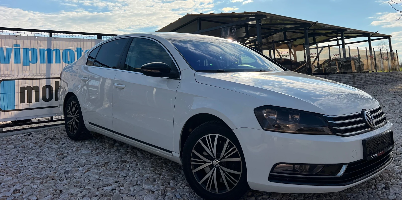 VW Passat 1.4T R-LINE/NAVI/XENON/KAMERA/6sk/PODGREV/UNIKAT | Mobile.bg � ����������� 5