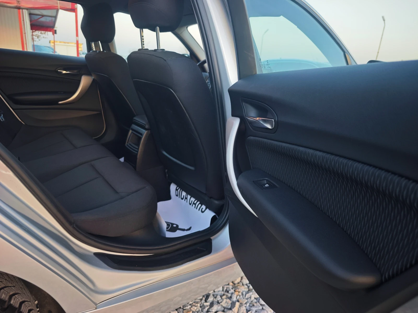 BMW 116 1.6i , снимка 12 - Автомобили и джипове - 53829182