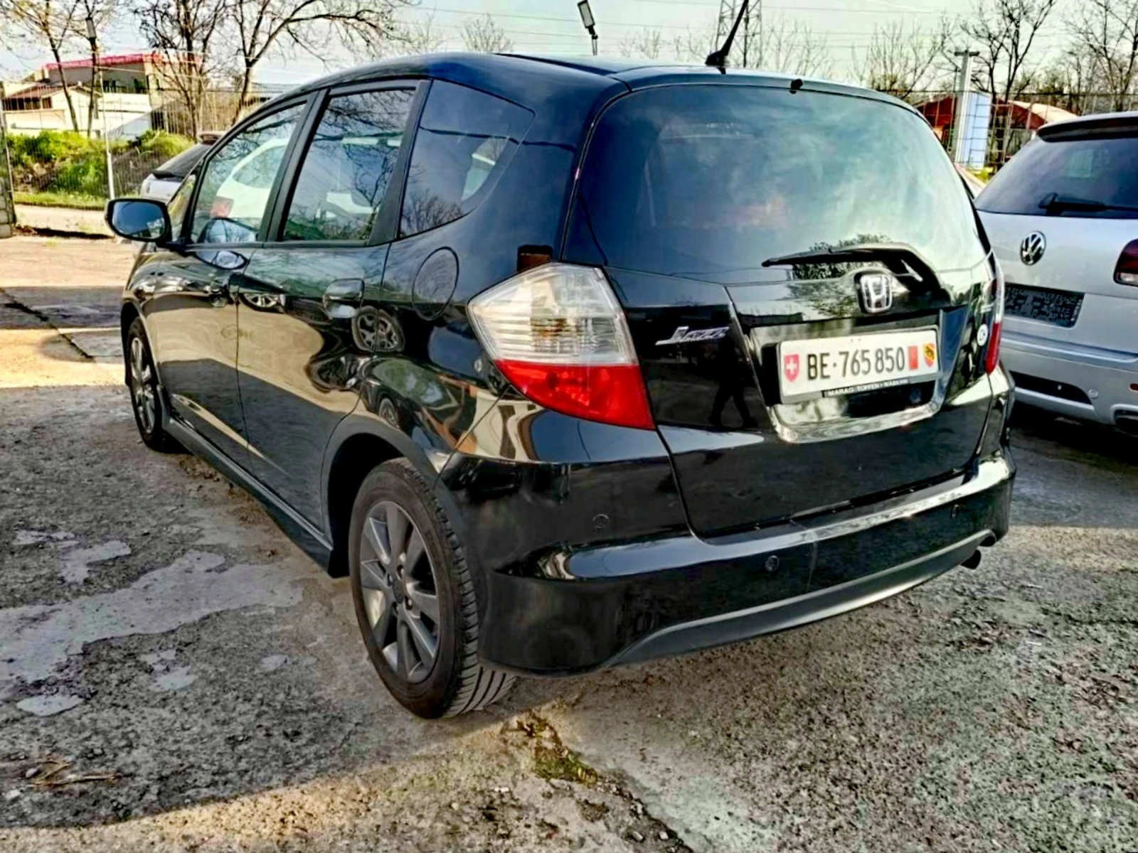 Honda Jazz 1.4!!ШВЕЙЦАРИЯ!!УНИКАТ!!ТОП СЪСТОЯНИЕ, снимка 12 - Автомобили и джипове - 54218772