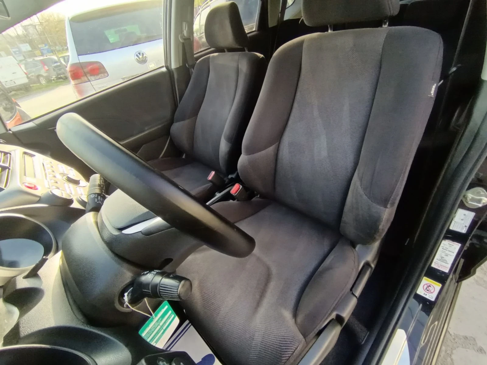Honda Jazz 1.4!!ШВЕЙЦАРИЯ!!УНИКАТ!!ТОП СЪСТОЯНИЕ, снимка 14 - Автомобили и джипове - 54218772