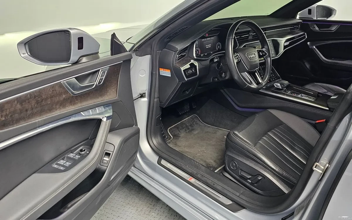 Audi A7 45 TDI Quattro, Distronic, HeadUP, 360-cam, Обдух., снимка 5 - Автомобили и джипове - 54542045