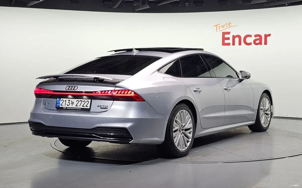 Audi A7 45 TDI Quattro, Distronic, HeadUP, 360-cam, Обдух., снимка 2 - Автомобили и джипове - 54542045