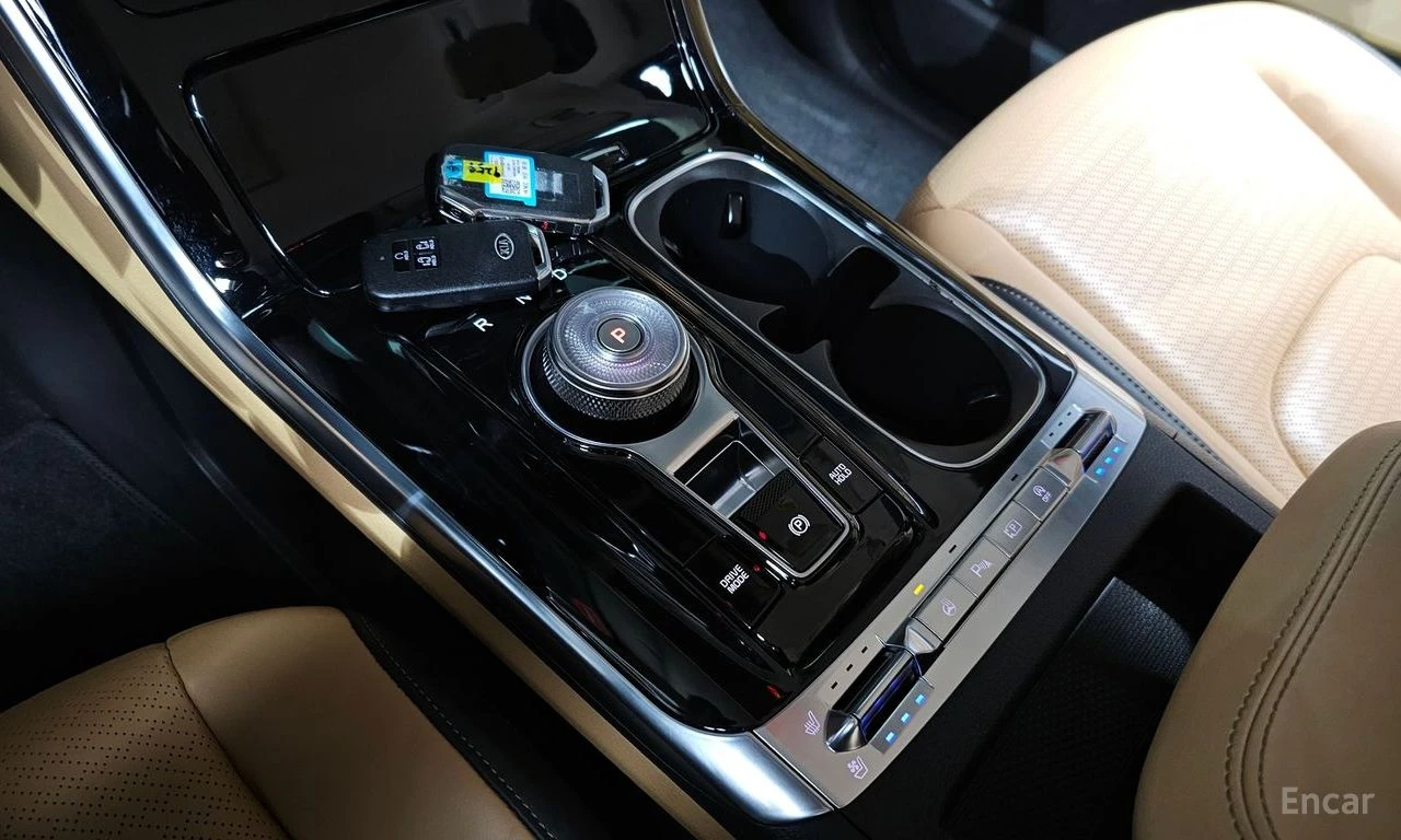 Kia Carnival 9-SEATER* SIGNATURE* SMART-KEY* , снимка 10 - Автомобили и джипове - 54609685