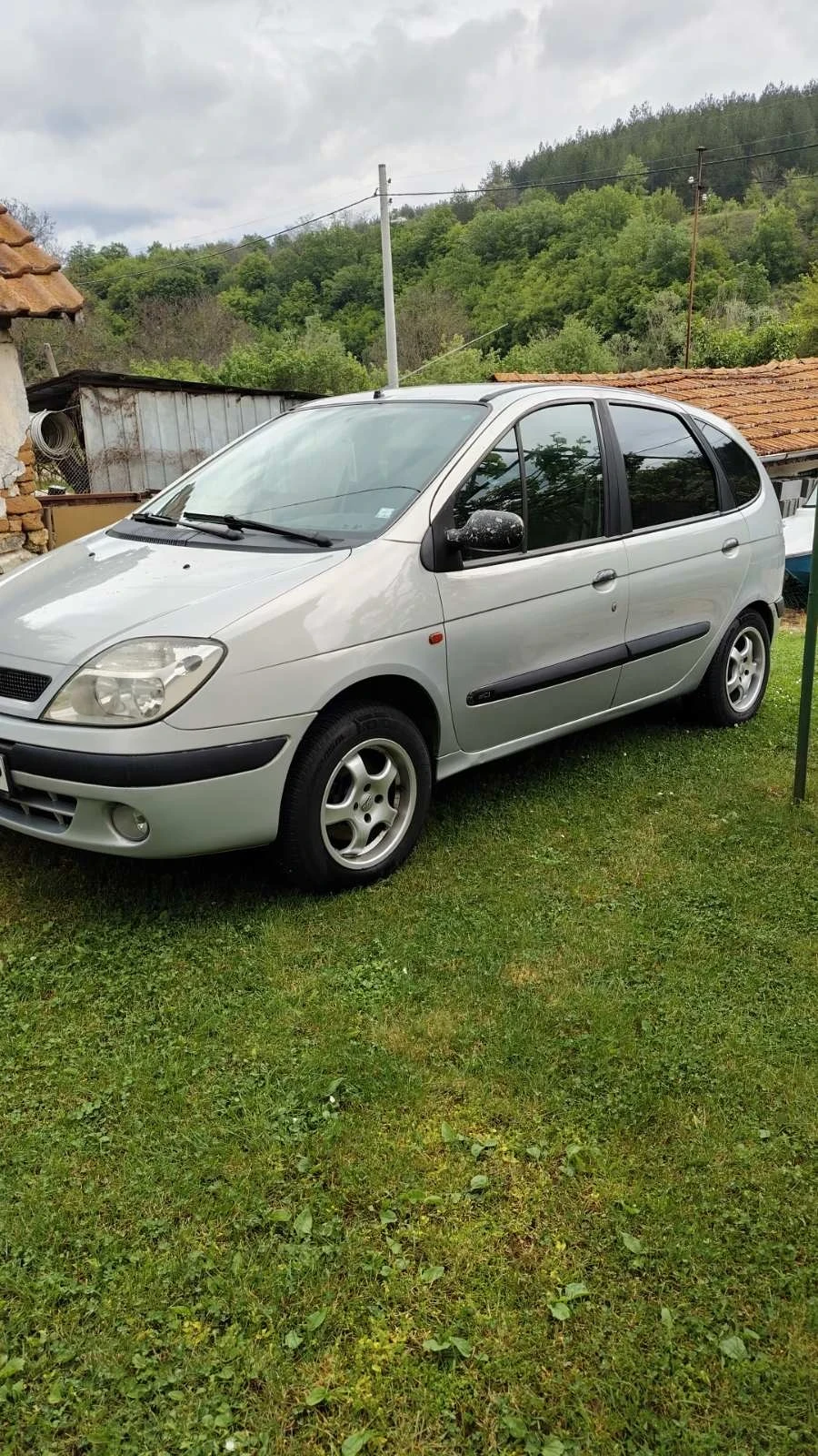 Renault Scenic, снимка 5 - Автомобили и джипове - 54742204
