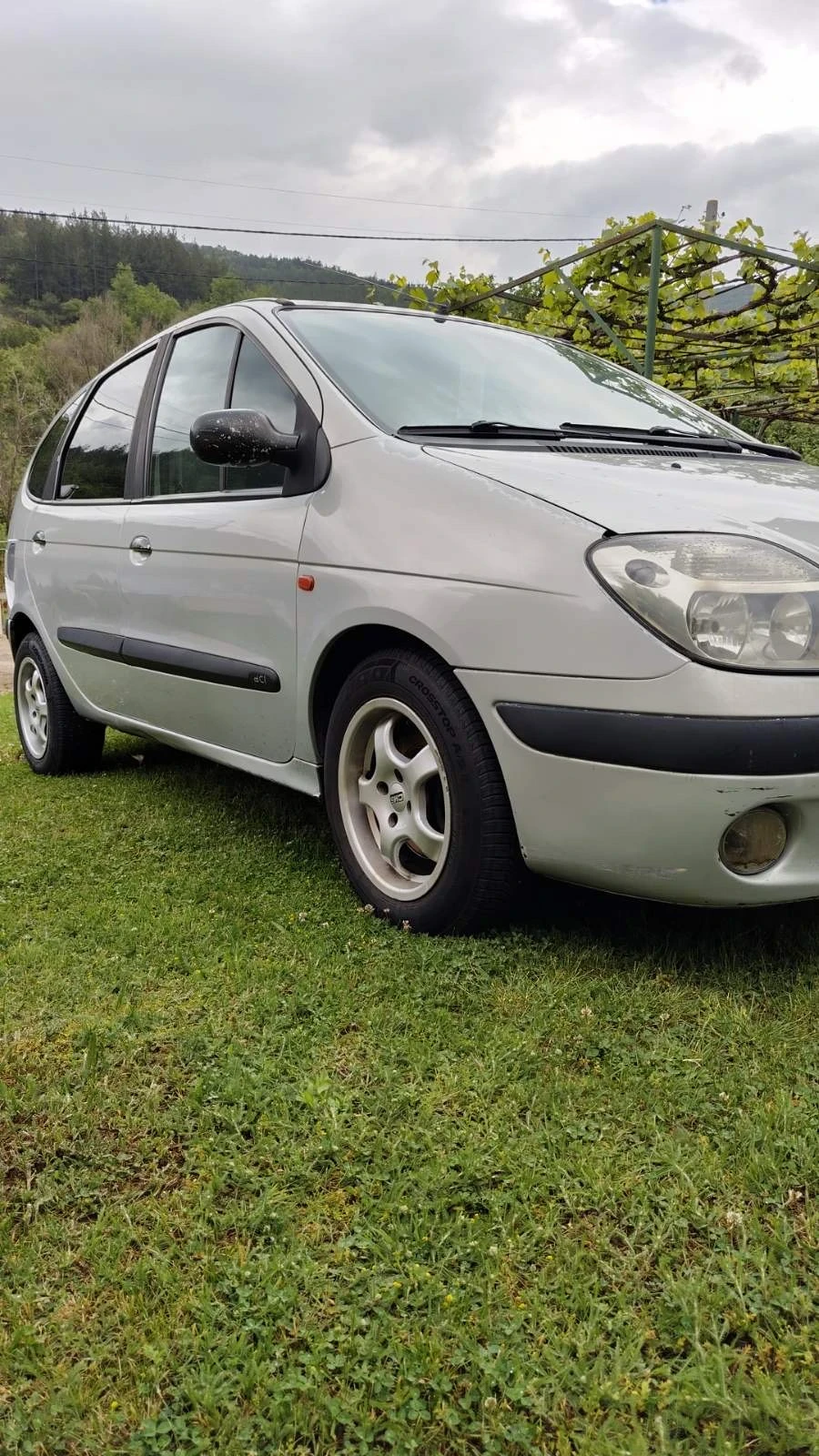 Renault Scenic, снимка 4 - Автомобили и джипове - 54742204