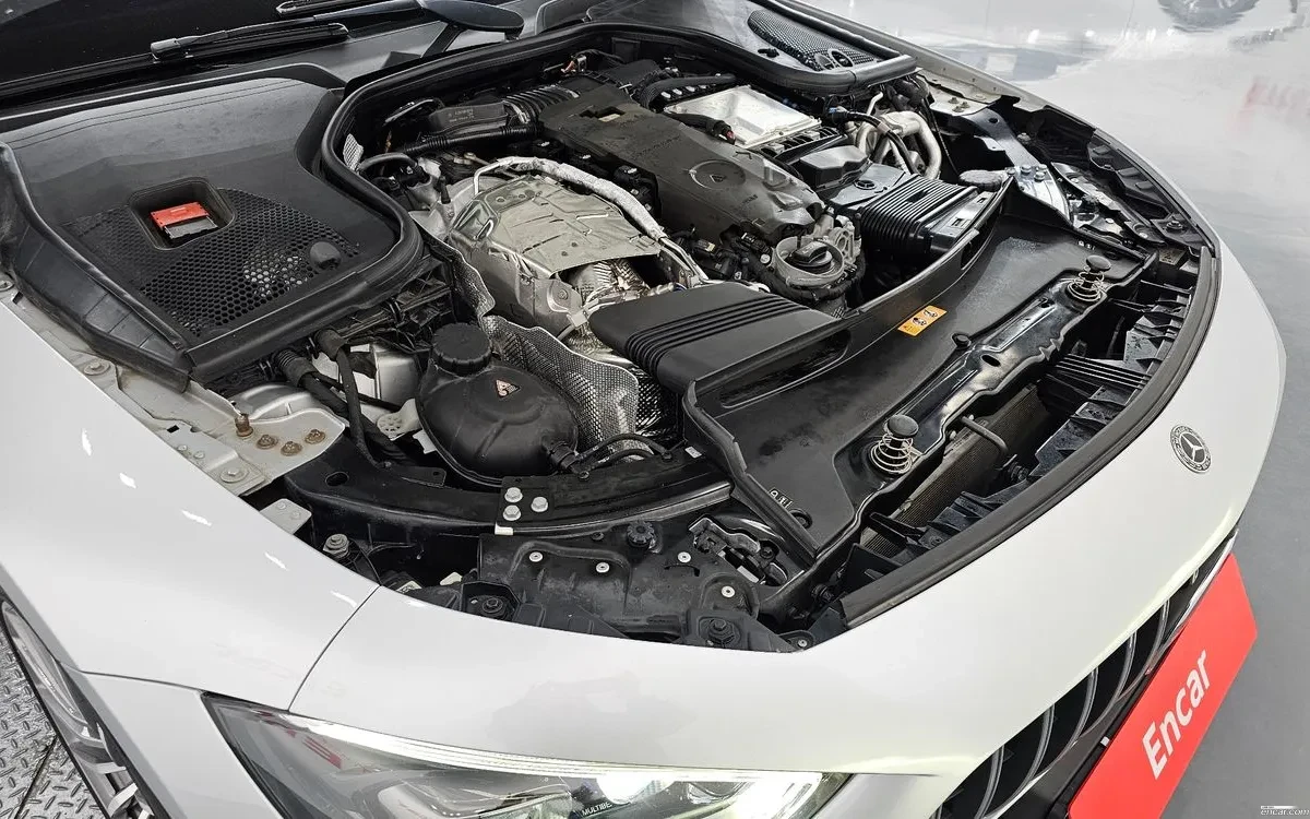 Mercedes-Benz GT 3.0 GT43 AMG 4MATIC, Distronic, HeadUP, Обдух., снимка 6 - Автомобили и джипове - 54763969