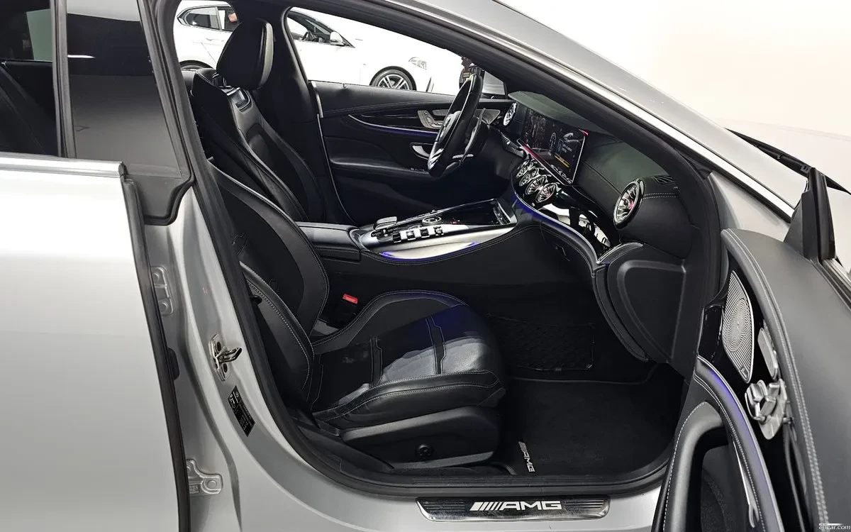 Mercedes-Benz GT 3.0 GT43 AMG 4MATIC, Distronic, HeadUP, Обдух., снимка 11 - Автомобили и джипове - 54763969