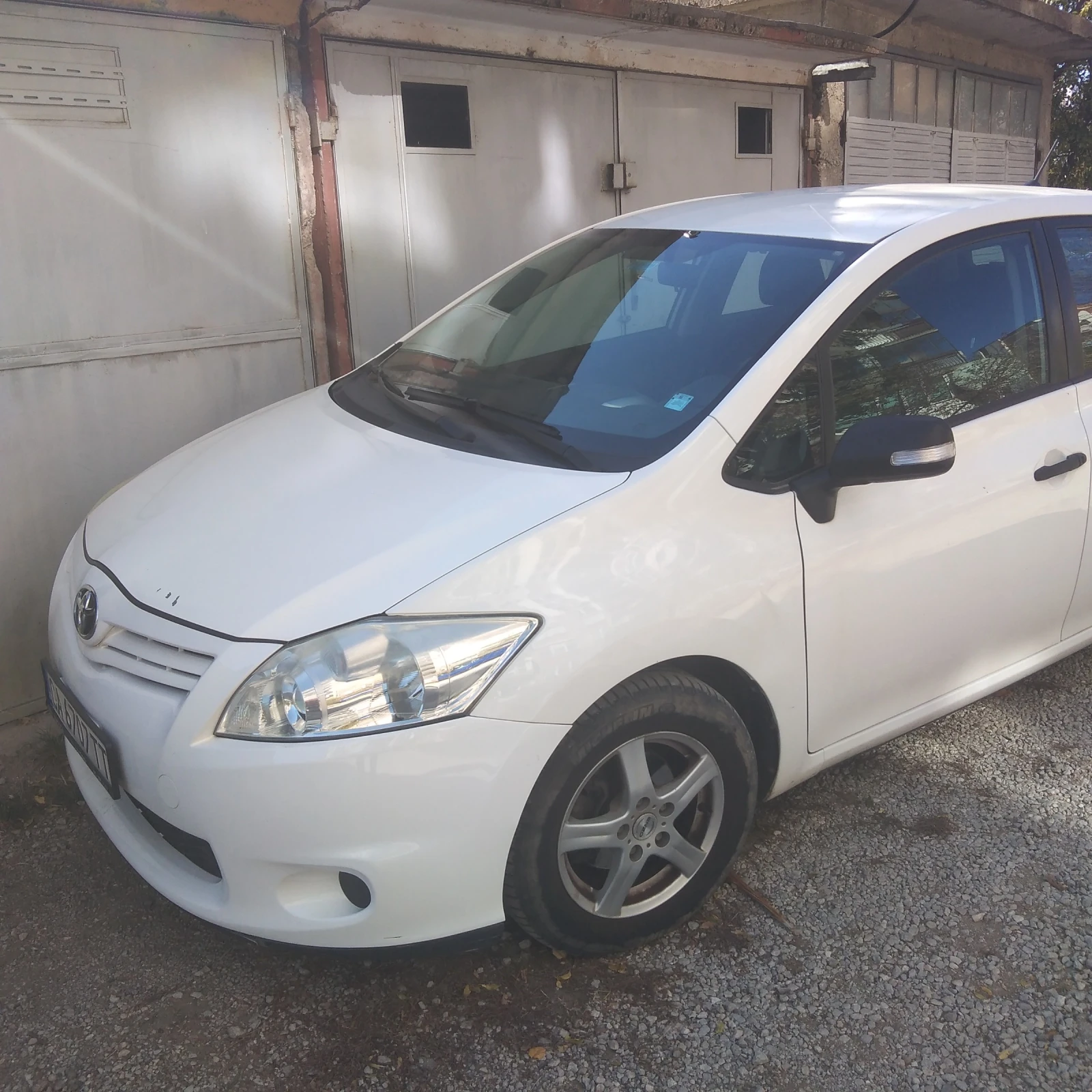 Toyota Auris, снимка 2 - Автомобили и джипове - 55046943