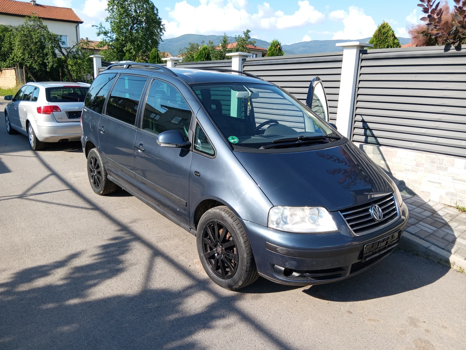 VW Sharan 1900