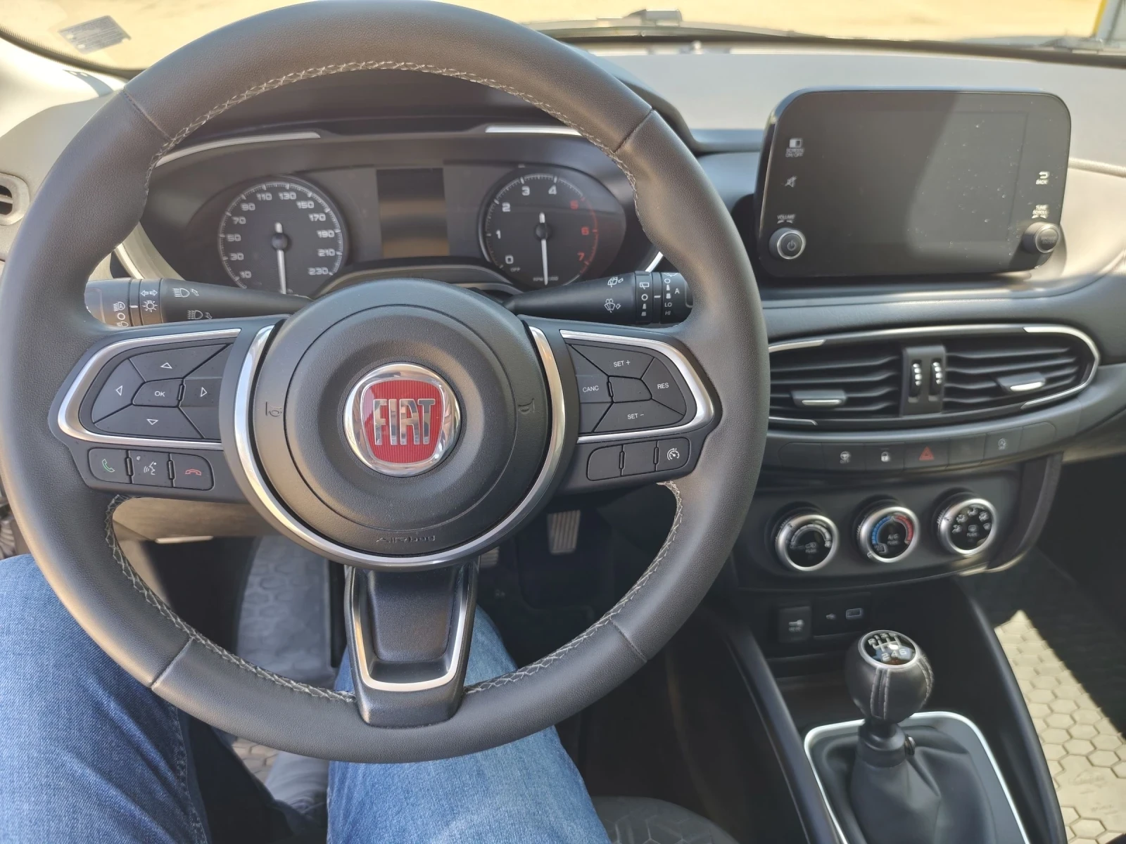Fiat Tipo 1.6 CROSS M-JET 130 �.�  | Mobile.bg � ����������� 5