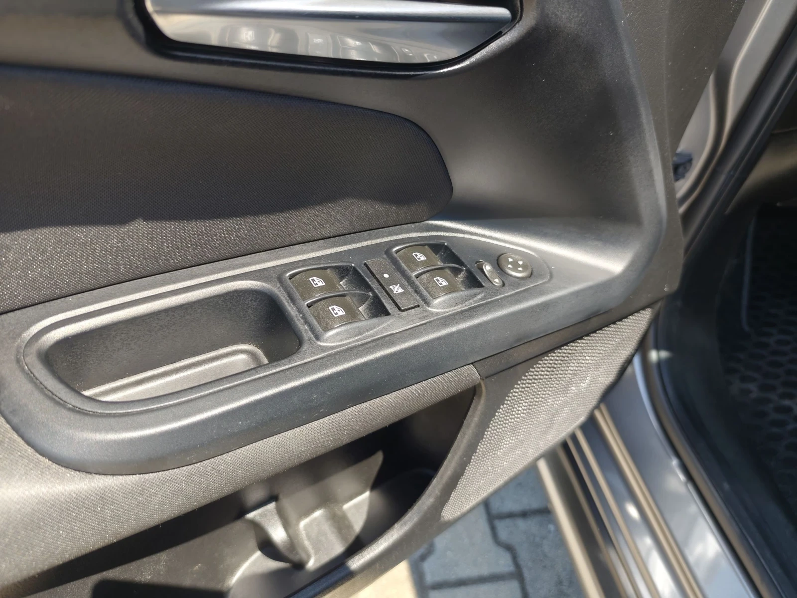 Fiat Tipo 1.6 CROSS M-JET 130 �.�  | Mobile.bg � ����������� 8