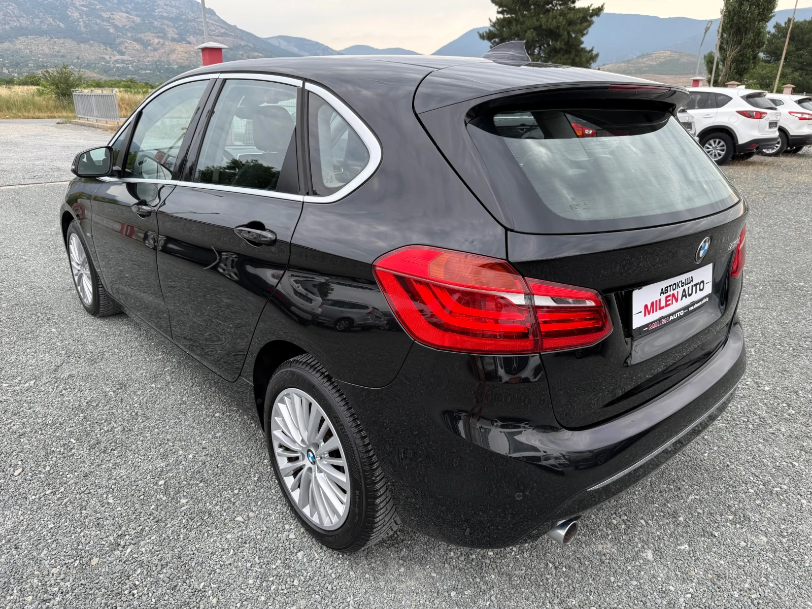 BMW 216 (KATO НОВА), снимка 8 - Автомобили и джипове - 55377117