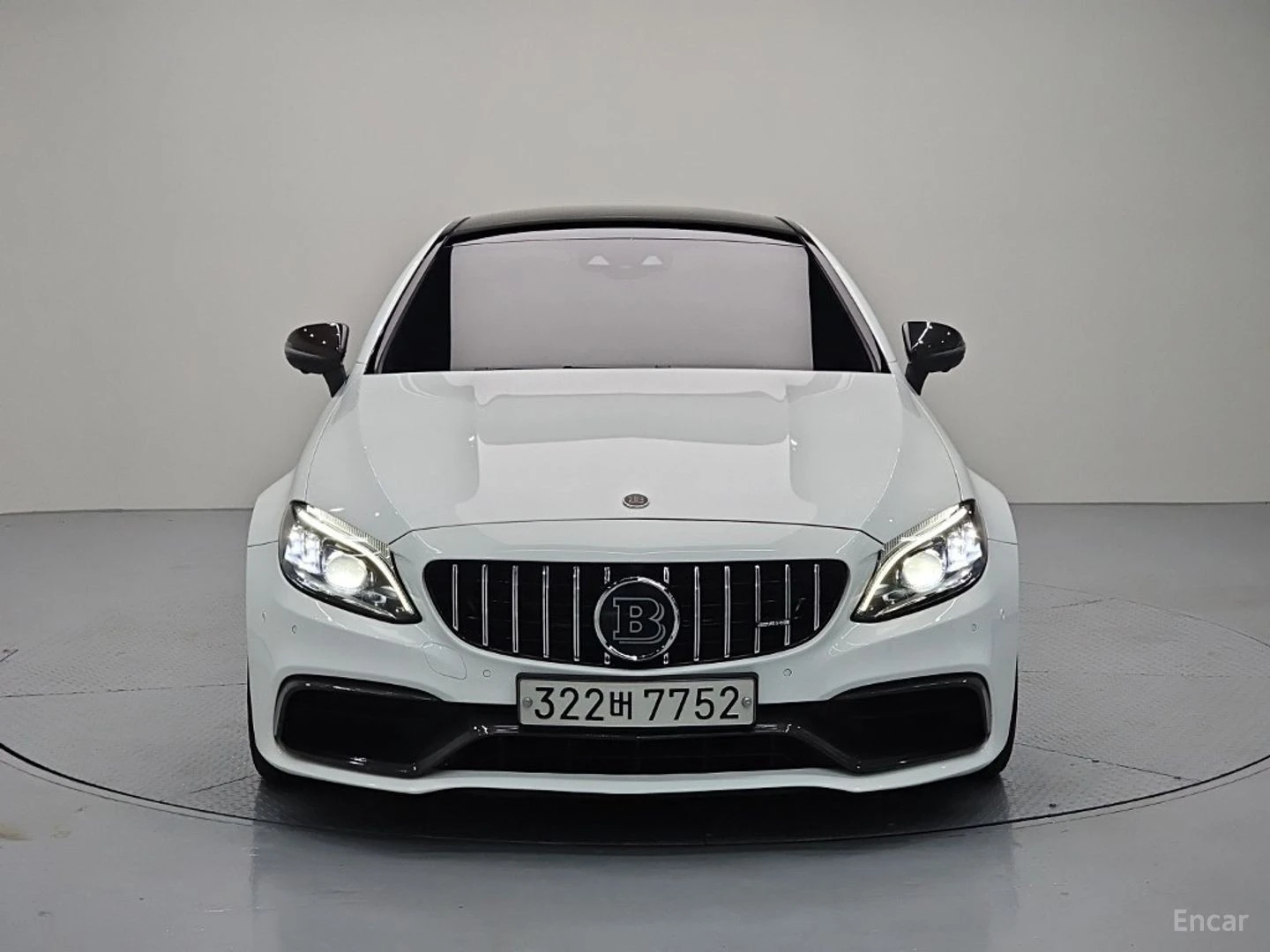 Mercedes-Benz C 63 AMG S* COUPE* ПОДГРЕВ* BURM* PANO* 360* HUD* АВТОКРЕДИ, снимка 3 - Автомобили и джипове - 55584304