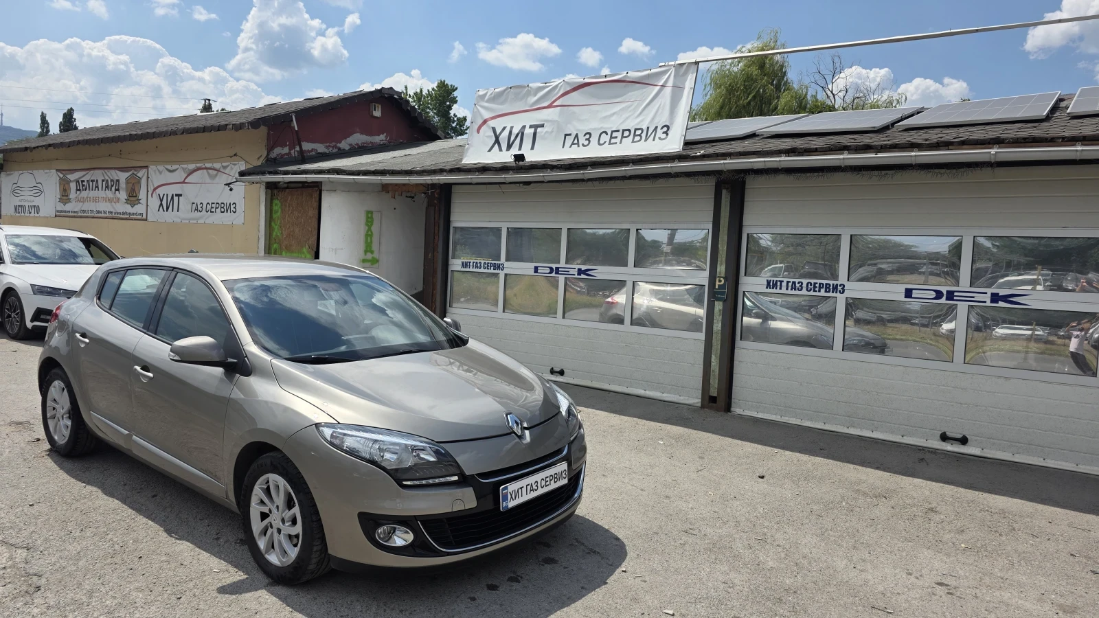Renault Megane 2.0 16V АВТОМАТИК SWISS