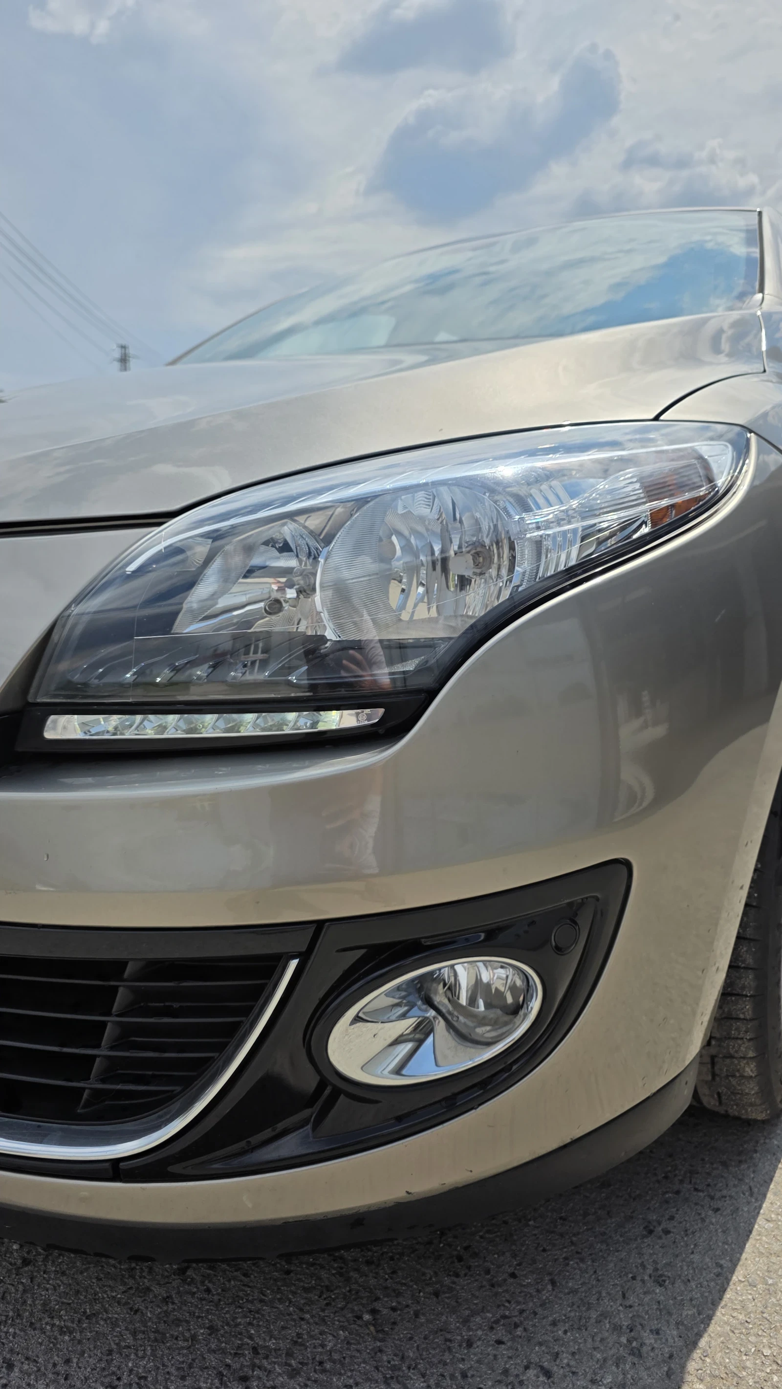 Renault Megane 2.0 16V АВТОМАТИК SWISS, снимка 13 - Автомобили и джипове - 55597817