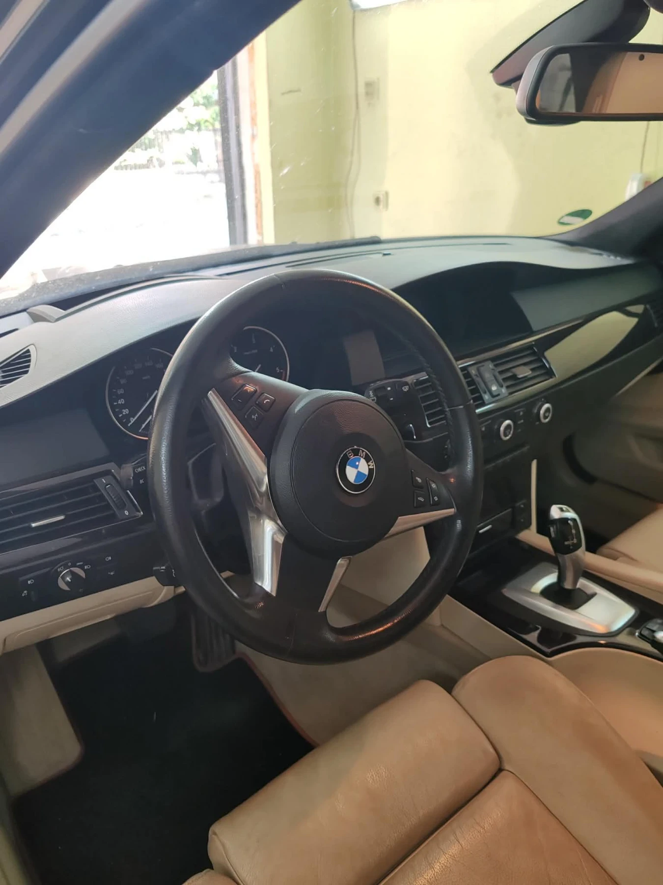 BMW 530 d 197 хедъп панорама, снимка 13 - Автомобили и джипове - 55658141