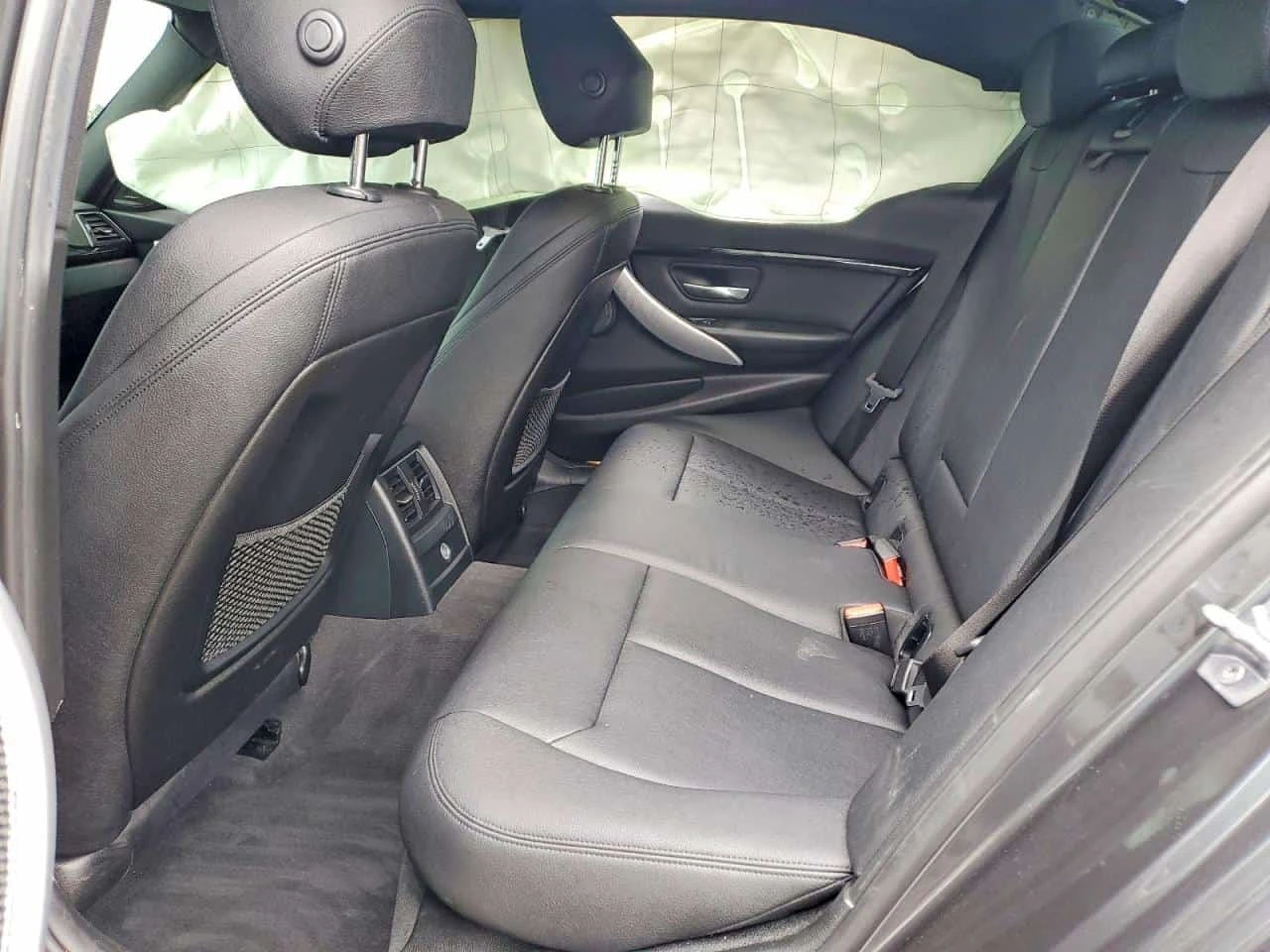 BMW 340 i /Harman Kardon / CARFAX / АВТОКРЕДИТ, снимка 10 - Автомобили и джипове - 55736062