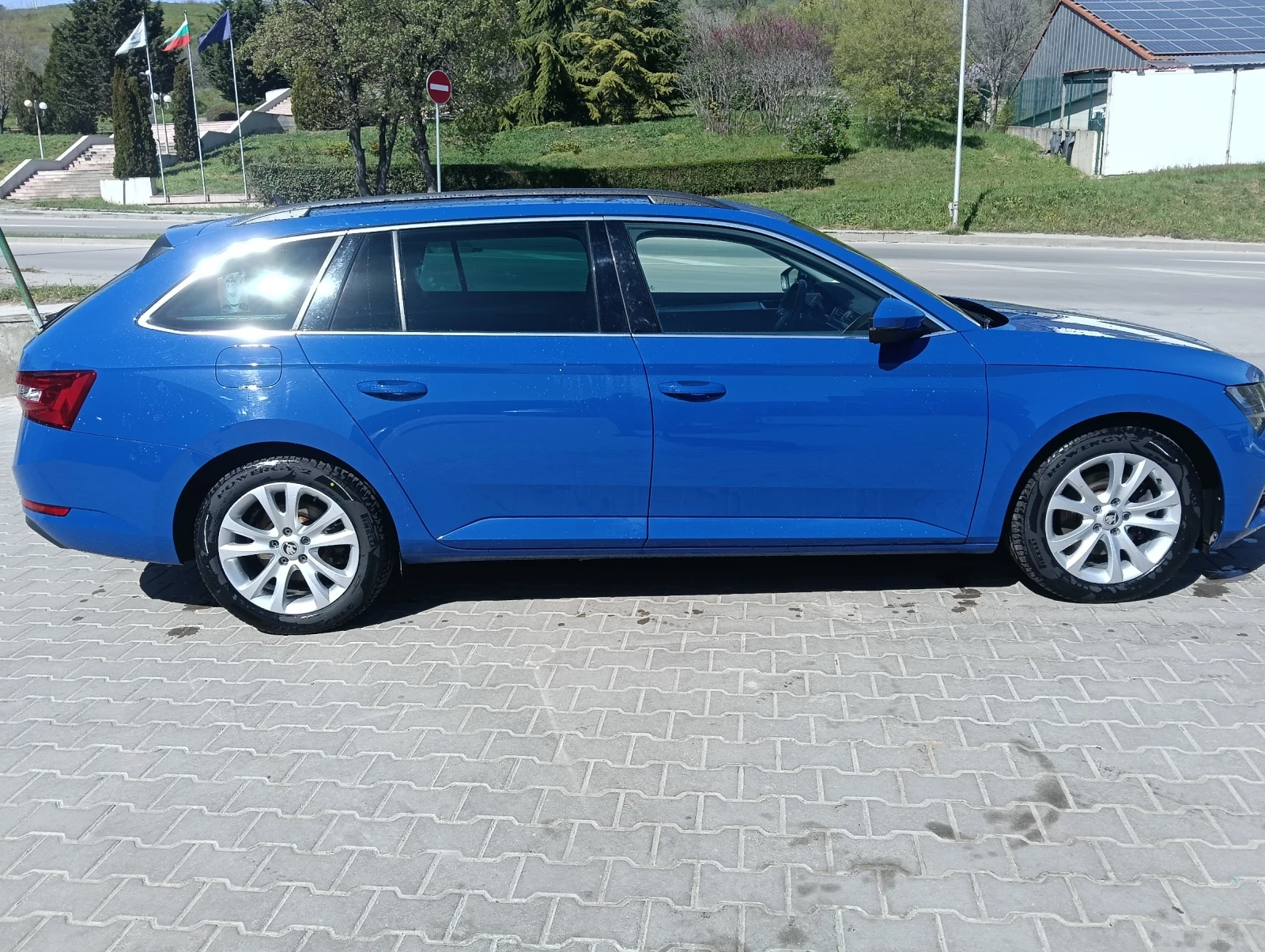 Skoda Superb 1.4 TSI Plug-In Hybrid 218 k.c., снимка 5 - Автомобили и джипове - 55797976