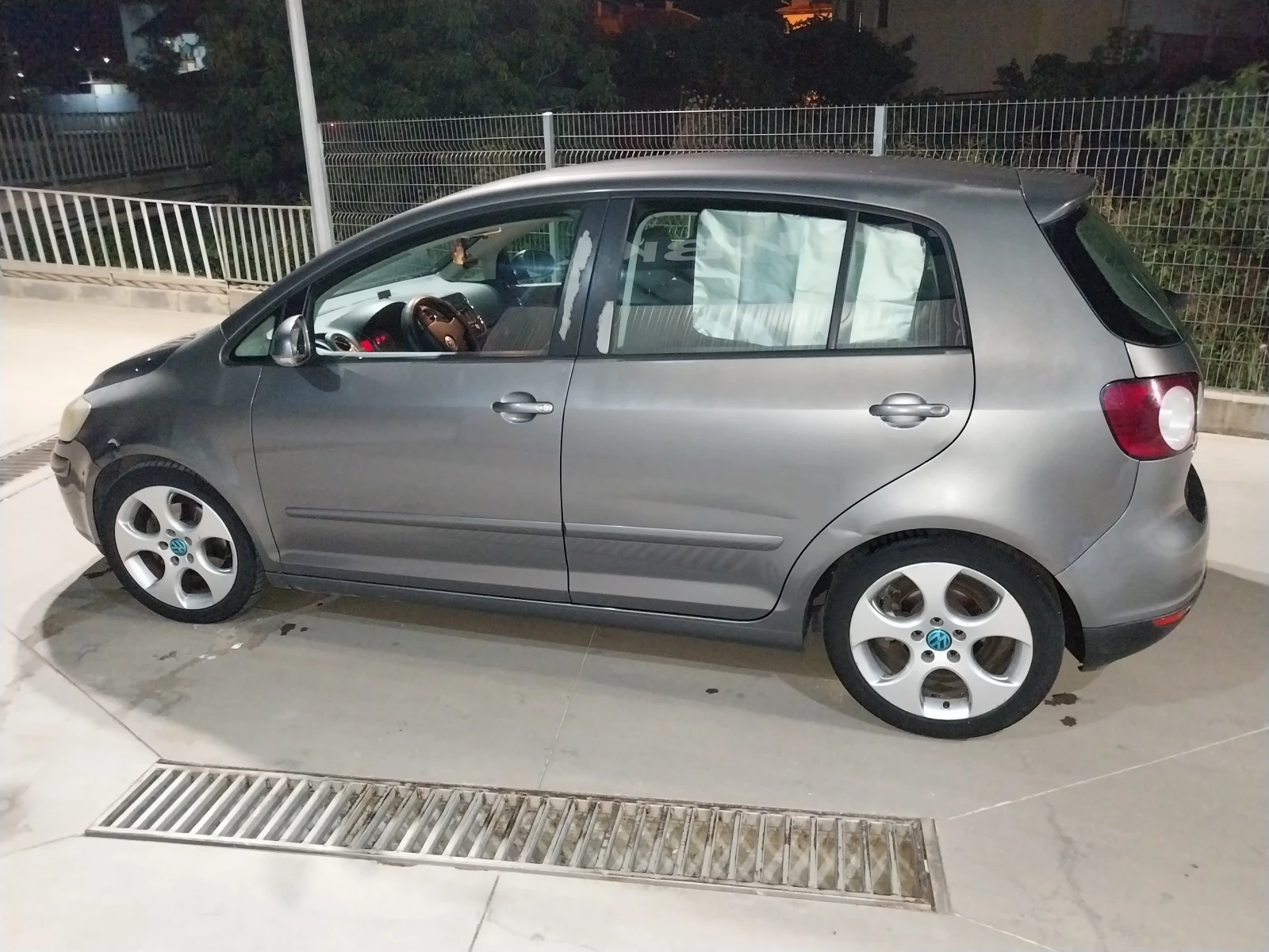 VW Golf Plus 2.0 140, снимка 3 - Автомобили и джипове - 55940717