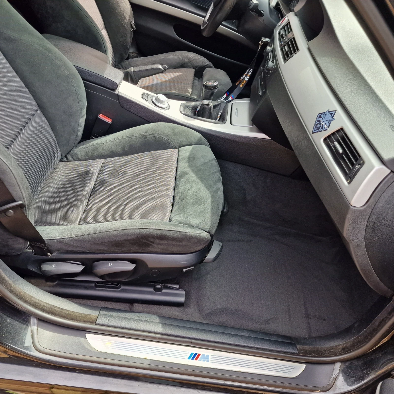 BMW 330, снимка 4 - Автомобили и джипове - 55945445