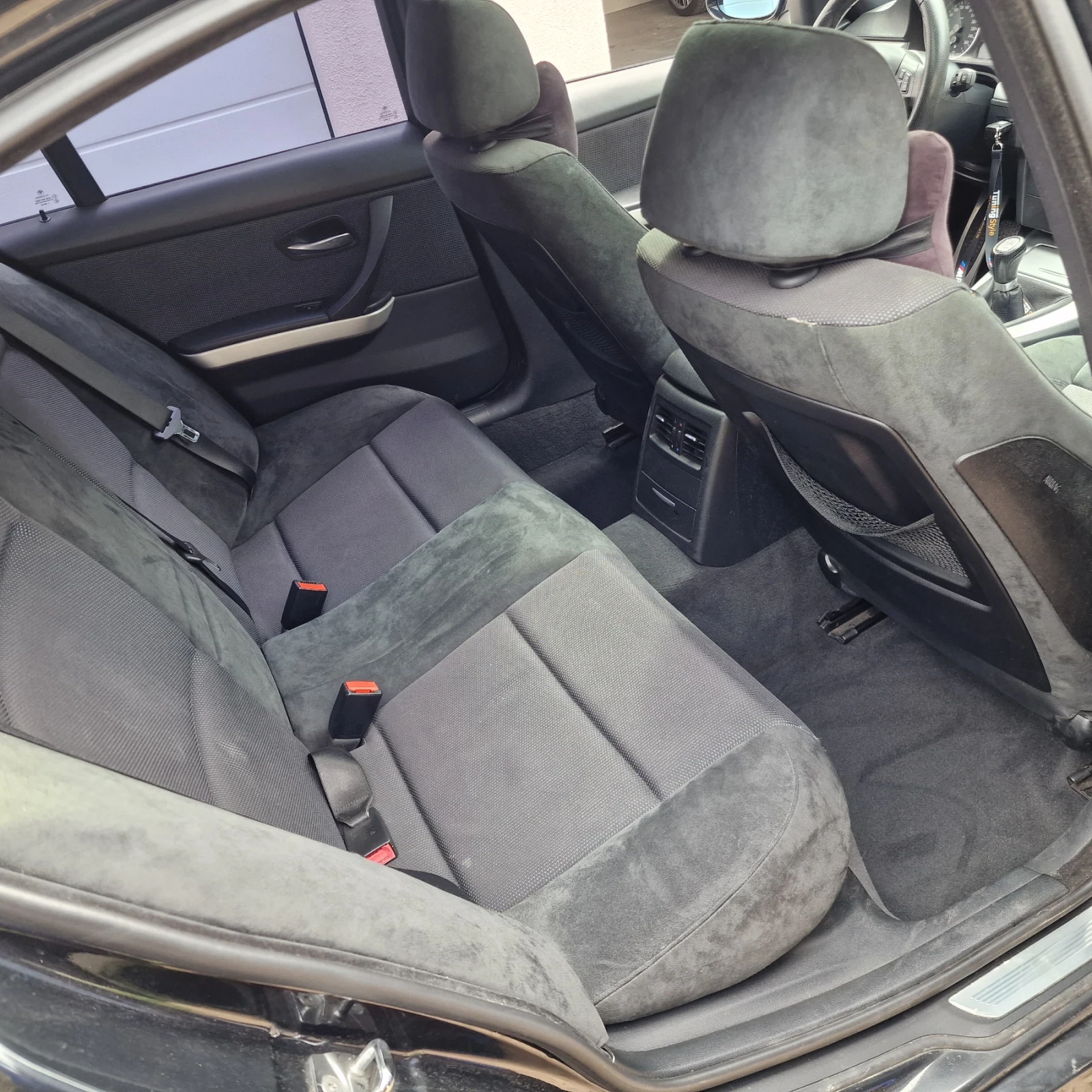 BMW 330, снимка 3 - Автомобили и джипове - 55945445