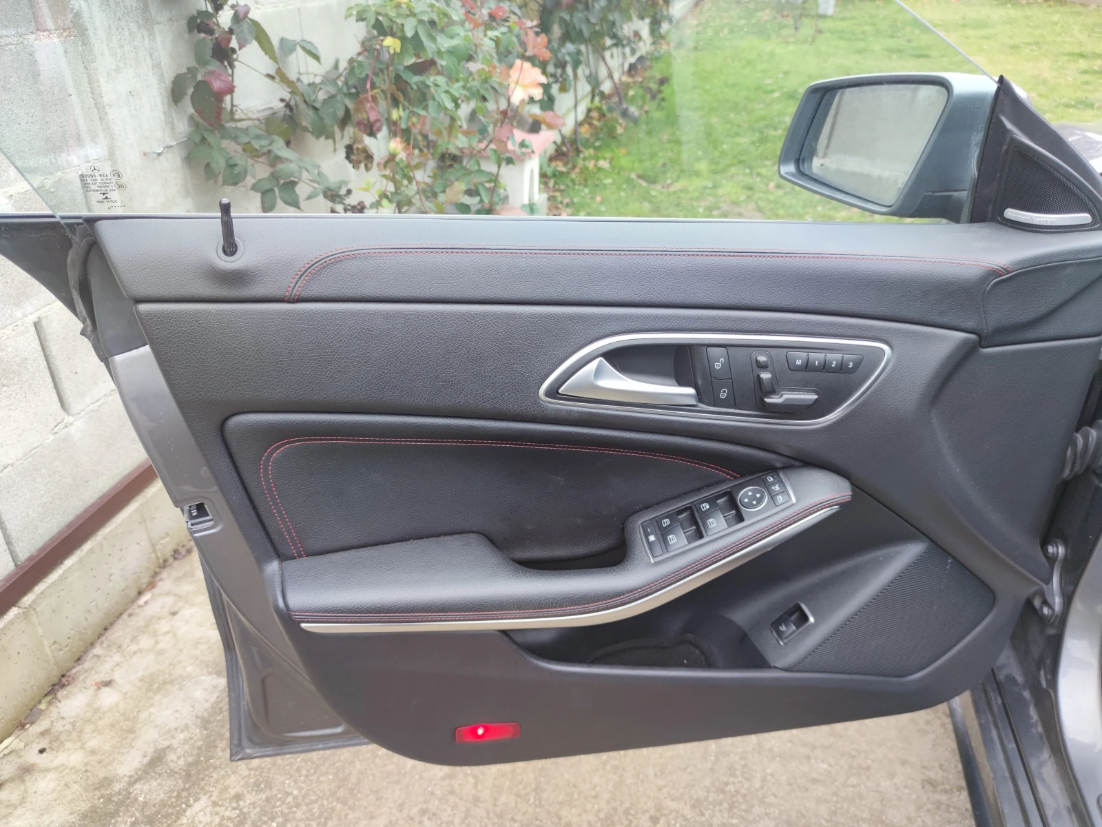 Mercedes-Benz CLA 45 AMG 360hp 4x4 CARFAX! | Mobile.bg � ����������� 9