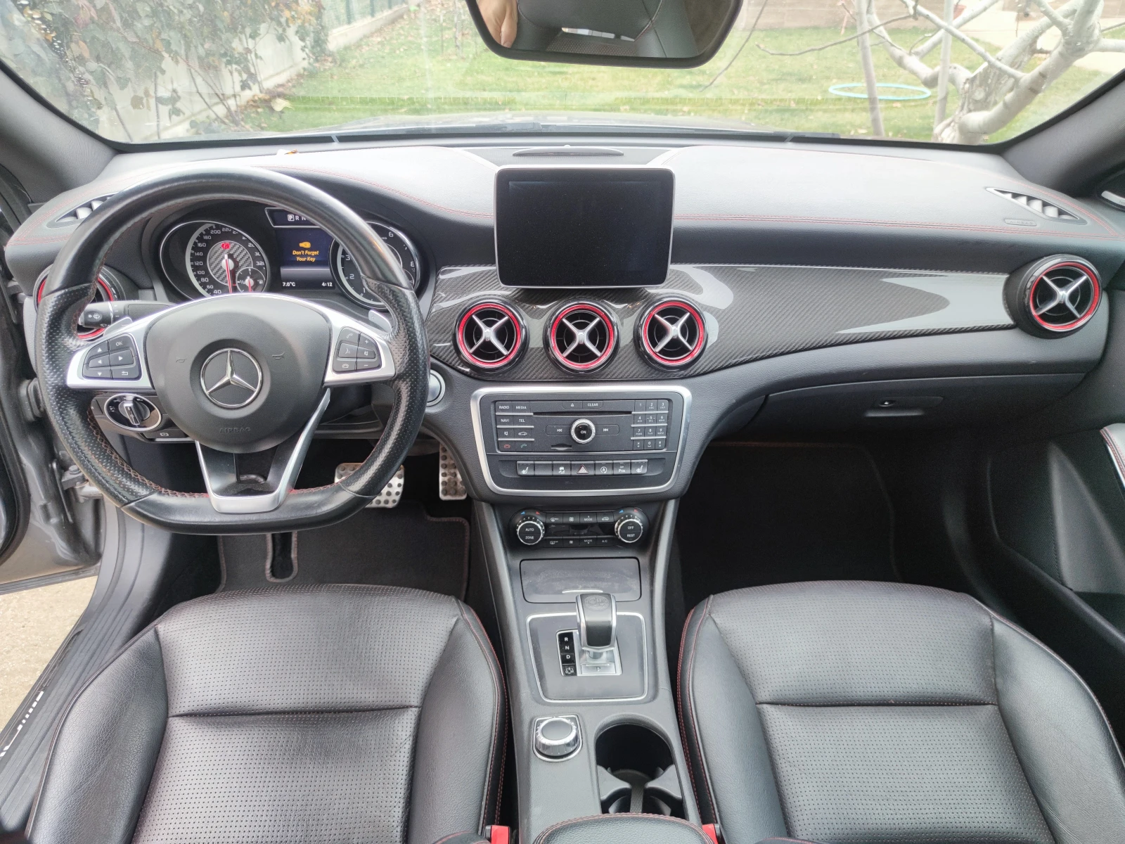 Mercedes-Benz CLA 45 AMG 360hp 4x4 CARFAX! | Mobile.bg � ����������� 5