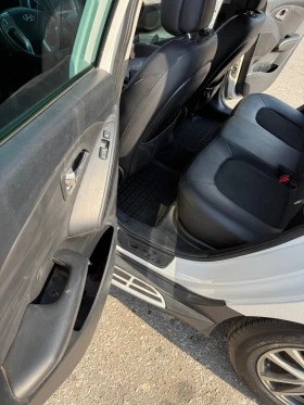 Hyundai IX35 2.0 crdi 4x4, снимка 11