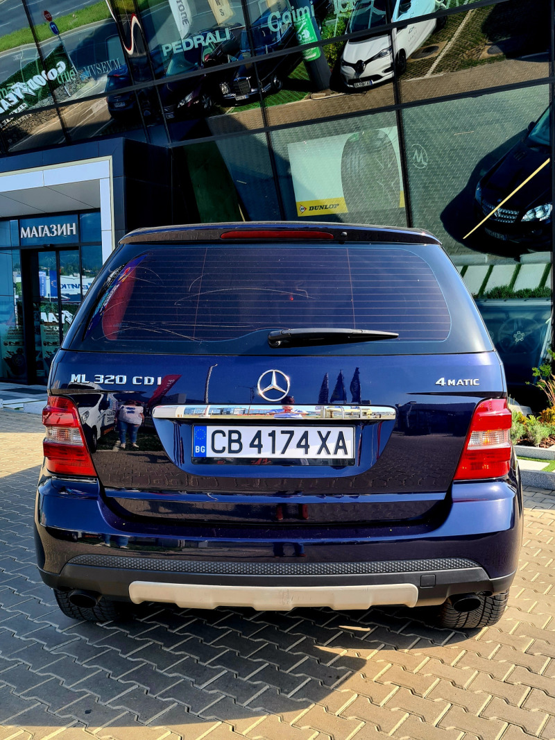Mercedes-Benz ML 320, снимка 7 - Автомобили и джипове - 46422294